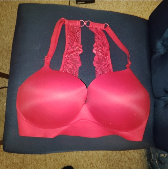 VICTORIA SECRET incredible Wireless Push Up Bra 34DDD - Picture 1 of 7
